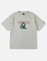 Alligator vs Seagull Outlined Embroidery T-shirt